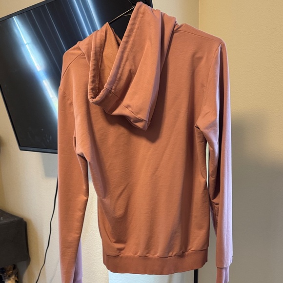 Nike Run Hoodie - Picture 2 of 5